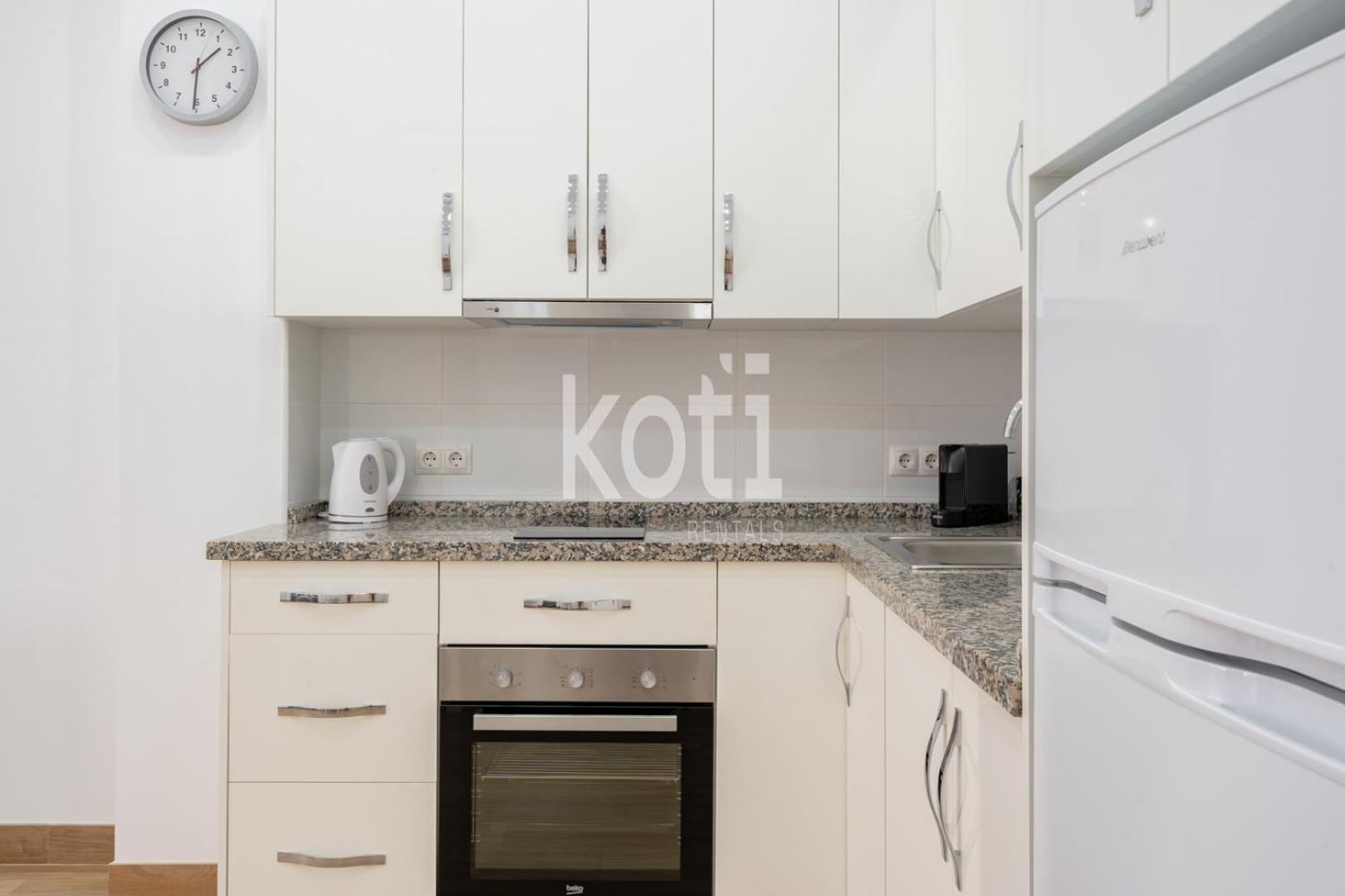 פואנגירולה Apartamento Plaza Espana מראה חיצוני תמונה