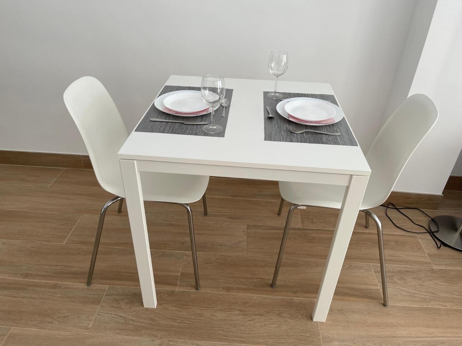 פואנגירולה Apartamento Plaza Espana מראה חיצוני תמונה